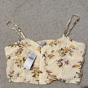 American Eagle Outfitters Floral Cream Crop Top